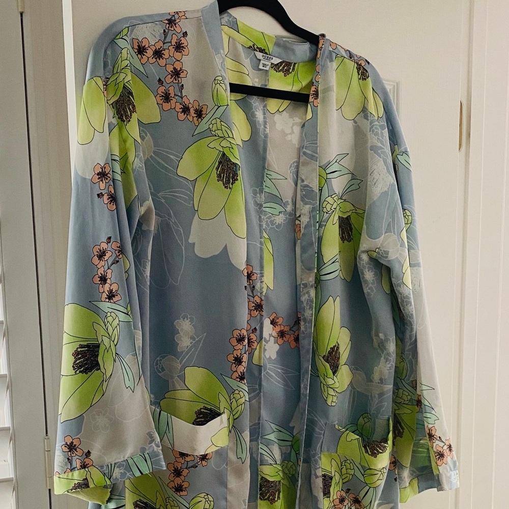 Guess Polyester Flowered Robe - Picture 2 of 6